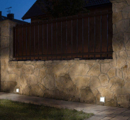 Su-ma oprawa ścienna zewnętrzna LED Mur Led 3,5W 195lm 3000K stalowa IP65 D 04