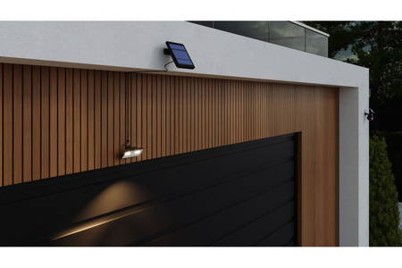 GTV naświetlacz solarny Davos z czujnikiem ruchu i zmierzchu 2,7W 1000lm 4000K IP54 czarny LD-DAVOS-1000-10