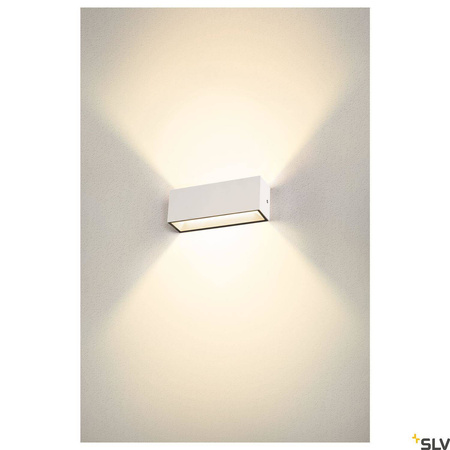 SLV kinkiet zewnętrzny LED Sitra L 24W 2800lm 3000/4000K 105° biały IP44 1005156