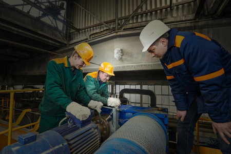 Kanlux plafon gospodarczy/kanałowy Milo E27 szary IP54 70522